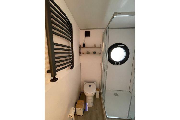 Hausboot Fjord Haven Mit Biosauna In Μπαρθ Εξωτερικό φωτογραφία